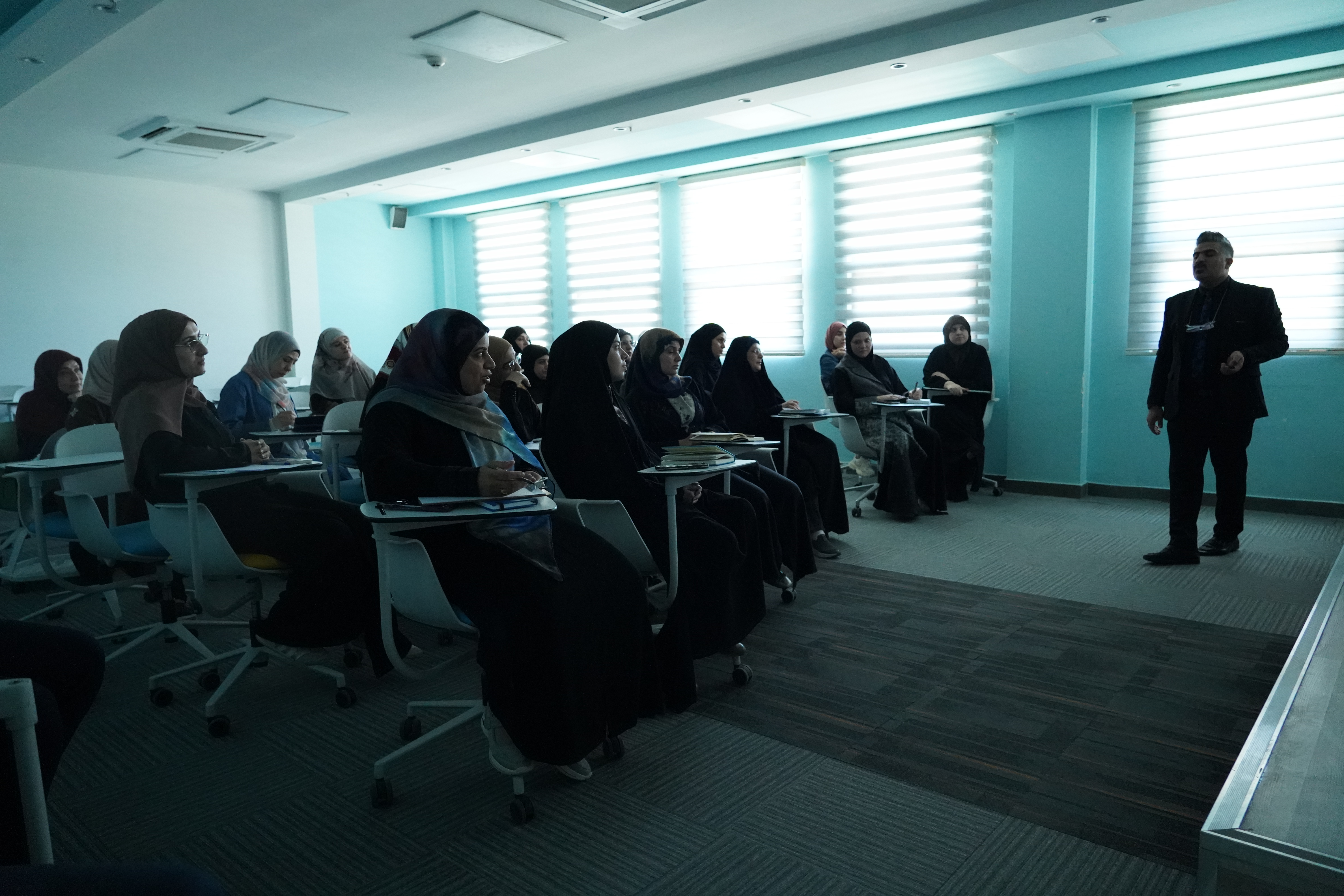 تنمية مهارات وقدرات العاملين في الاقسام الإدارية